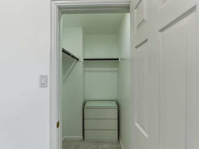 5001 Spicewood Dr — Photo 31