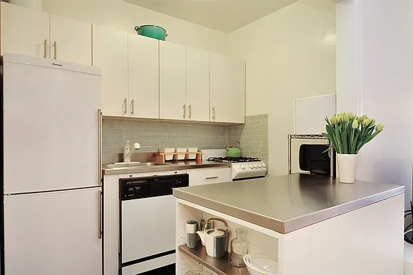 Sold by Corcoran | media 13