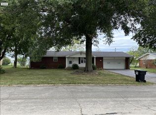851 E Bedford St, Marshfield, MO 65706