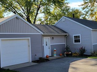 8815 Eastern Ave, Greenville, MI 48838