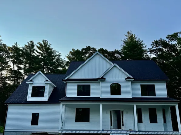 6 York Dr #41, Attleboro, MA 02703