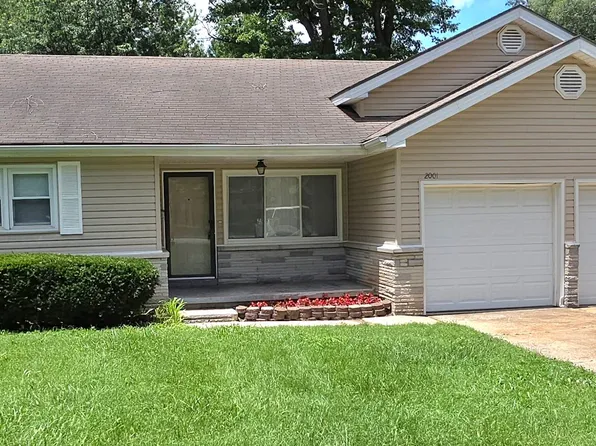 2001 S Linden Ave, Springfield, MO 65804