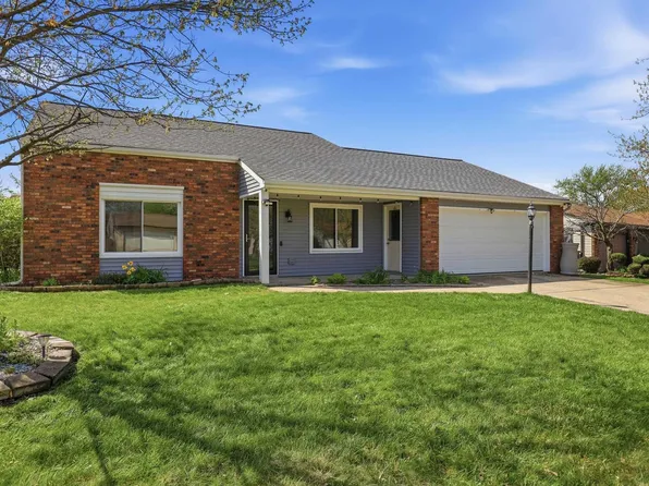 1823 Lima Valley Dr, Fort Wayne, IN 46818