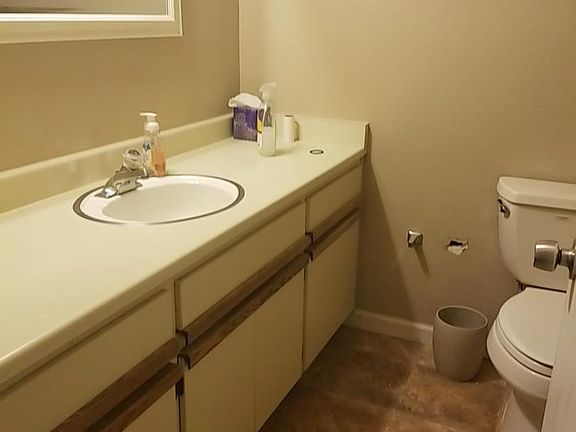 3rd image of 1001 Westwind Way