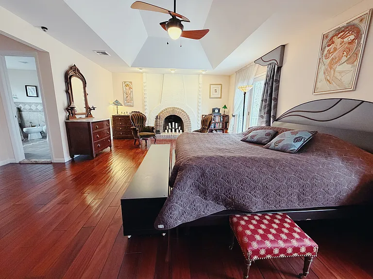 1317 Mettler Rd — Photo 33
