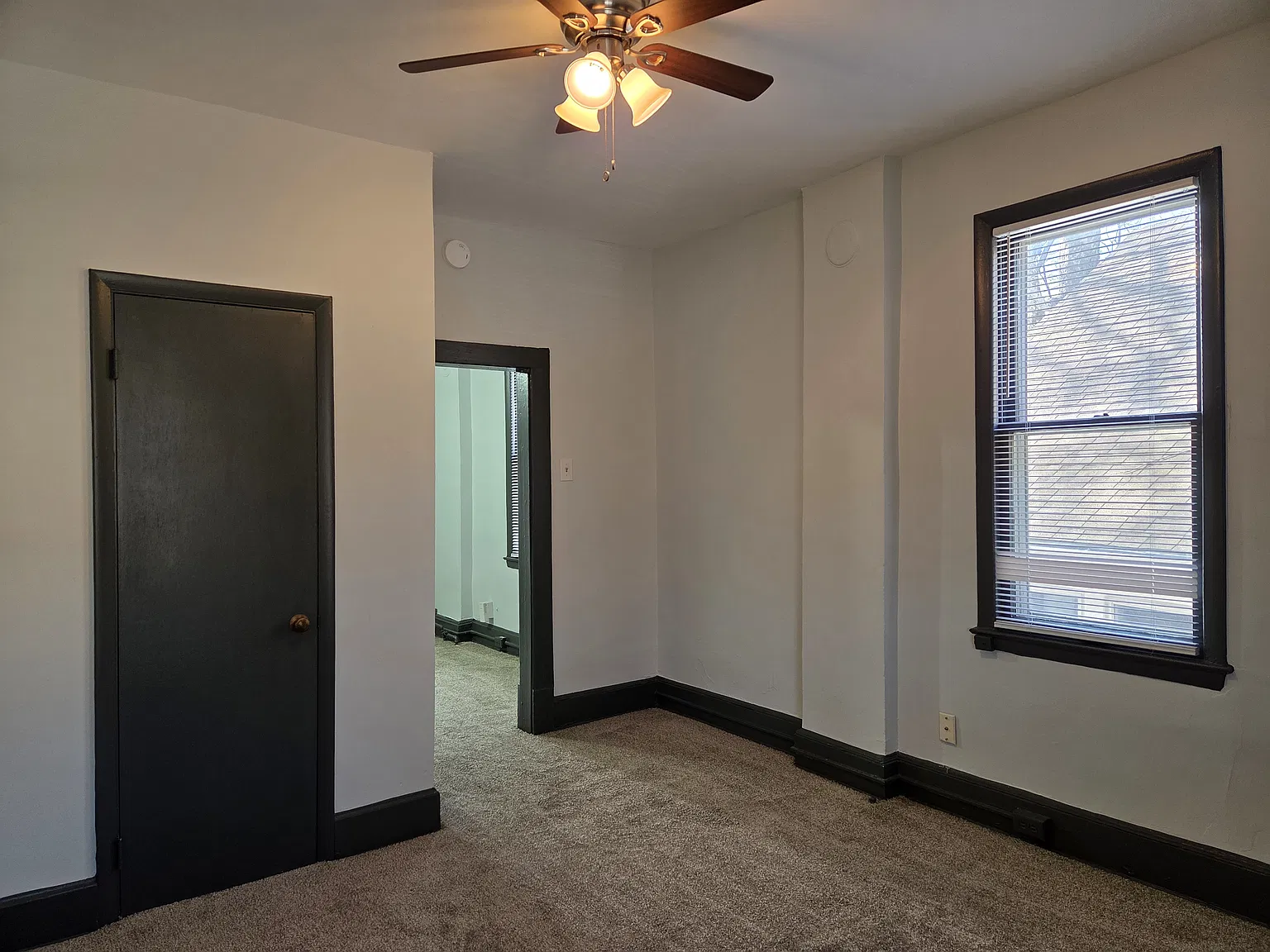 1 bed, $695 — Photo 2