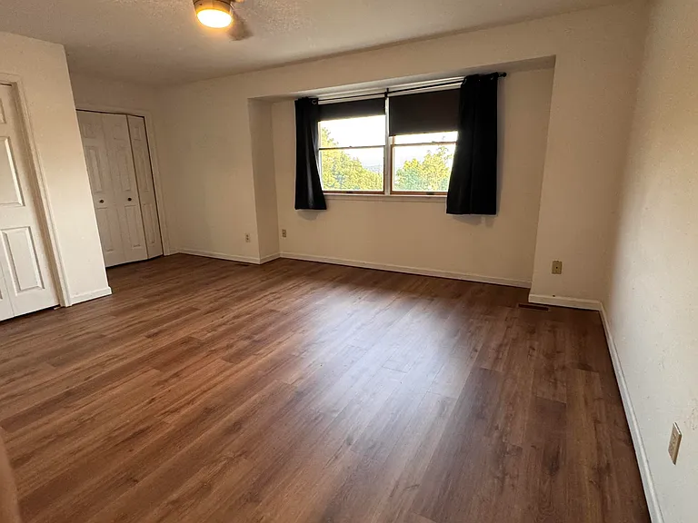 37 Flood Dr — Photo 15