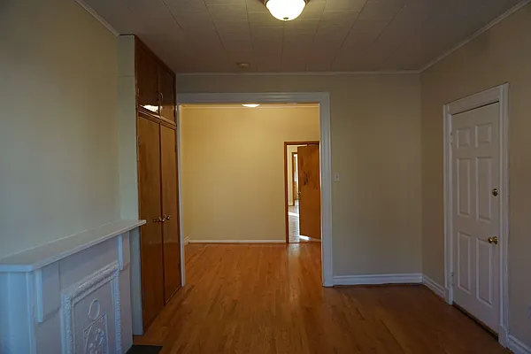 Rented by Proper Real Estate, LLC | media 39