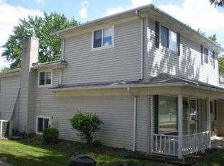 6544 Sturbridge Ln, Canton, MI 48187