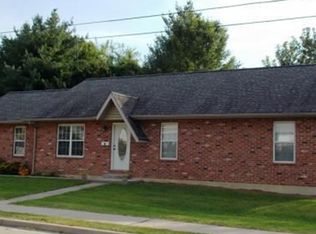 309 S Ferkel St, Columbia, IL