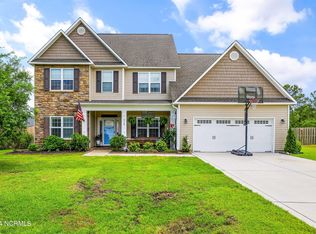 518 Saratoga Rd, Sneads Ferry, NC 28460