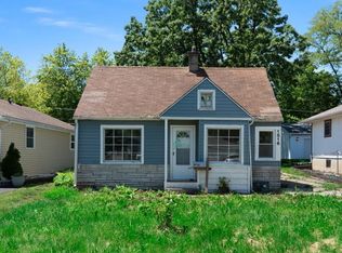 1516 Ridgeway Ave, Round Lake Beach, IL 60073