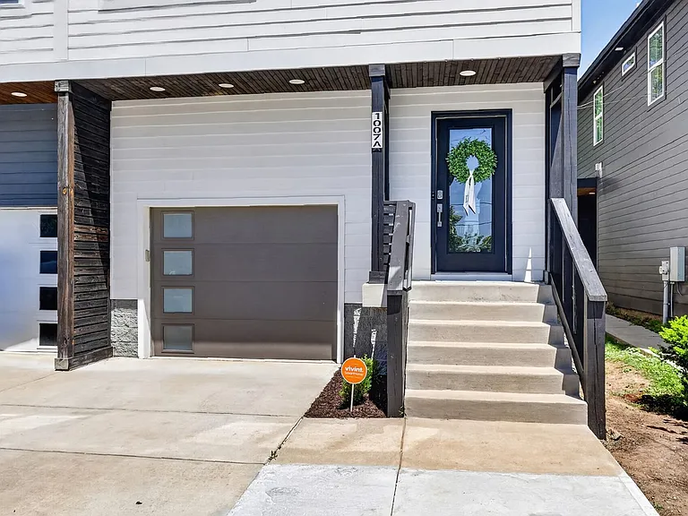 1007A Alice St — Photo 4