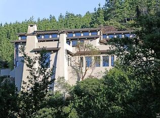 80 W Robert Dr, Point Reyes Station, CA 94956