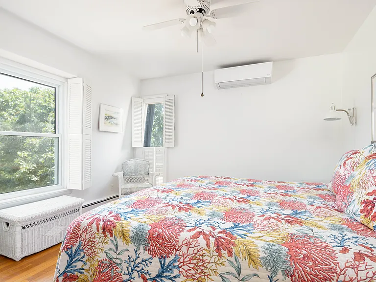 54 Cliff Rd — Photo 14