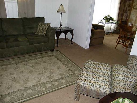 5th image of 468 S Luett Ave