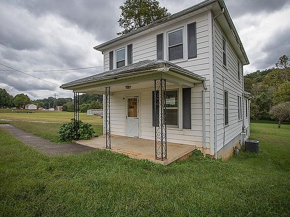 3rd image of 212 Clearview Dr