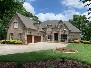 201 Whiterock Dr, Mount Holly, NC 28120