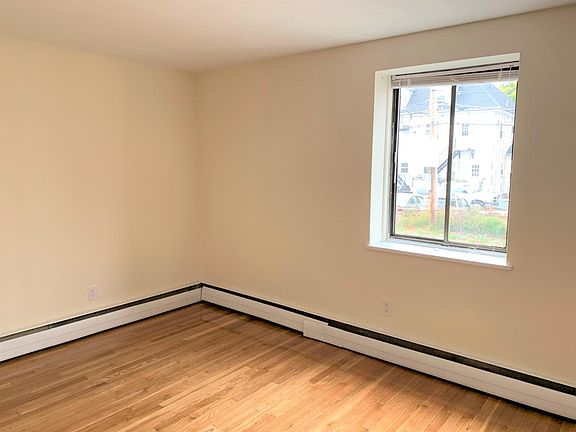 4th image of 240 Babcock St #2H