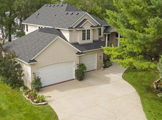 15722 Lac Lavon Dr, Burnsville, MN 55306