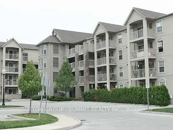 1411 Walkers Line #104, Burlington, ON L7M 4P5
