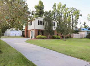 5 Ballard Dr, Castle Hayne, NC 28429