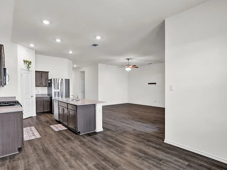 1008 Honey Maple St — Photo 22