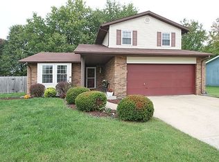 305 Harvest Ln, Swansea, IL
