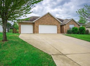 3002 W Grandview St, Springfield, MO 65803