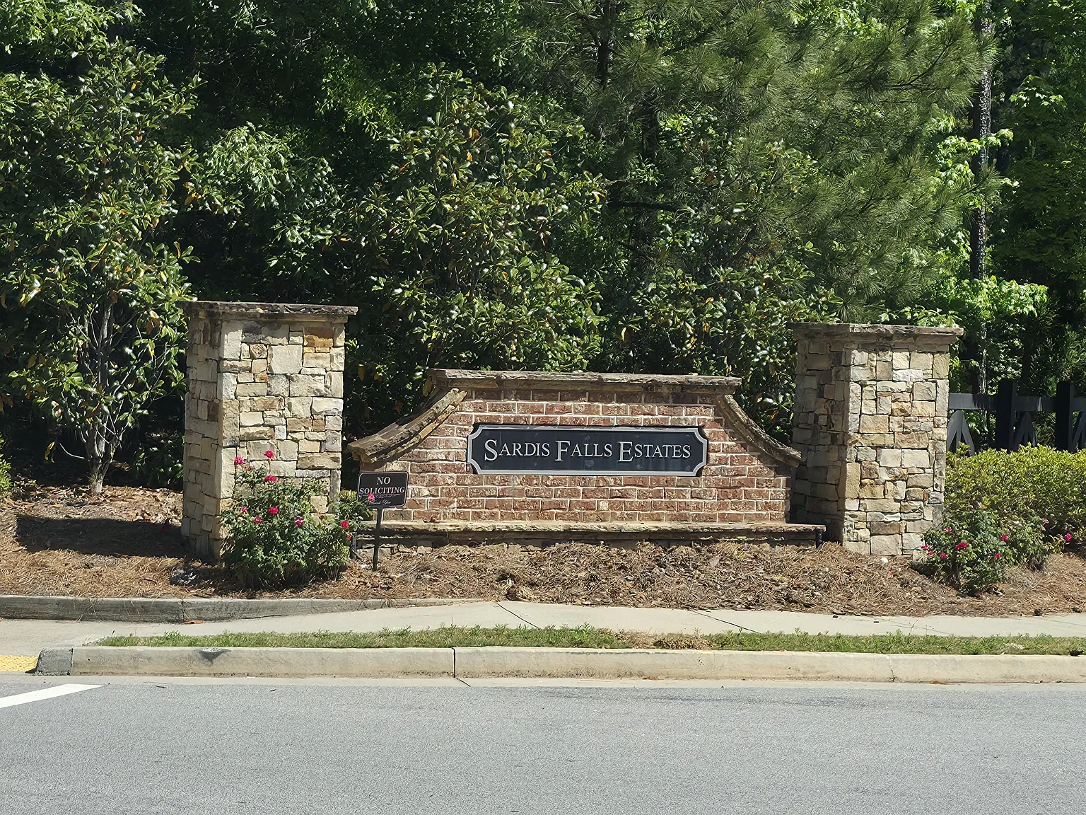 4 bed, 3.5 bath, 2837 sqft, $2,700 — Photo 1