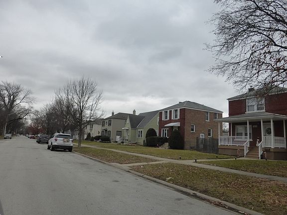 2nd image of 9606 S Tulley Ave