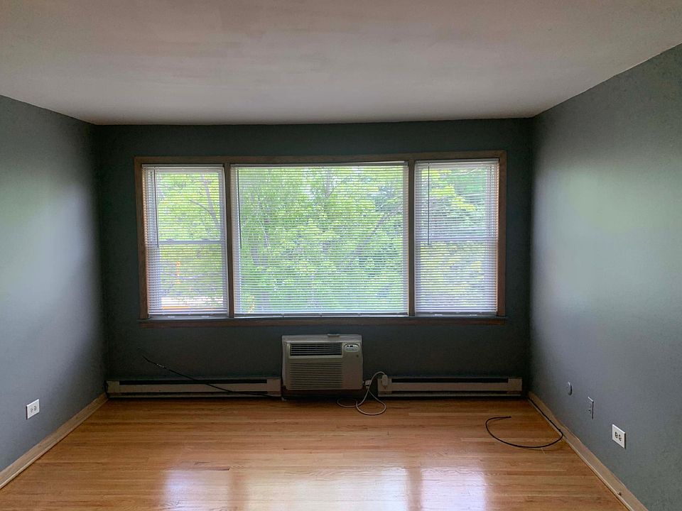 1st image of 4750 N Oak Park Ave #2C