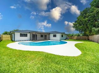 11758 Banyan St, Palm Beach Gardens, FL 33410