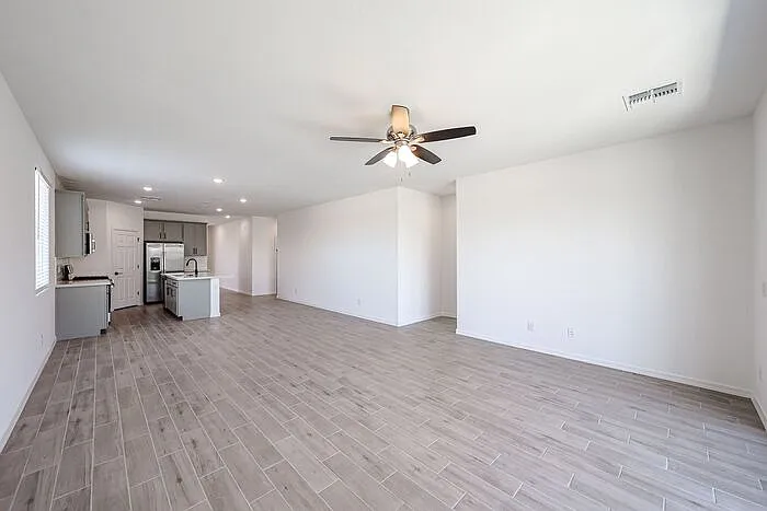 5633 W McNeil St — Photo 21