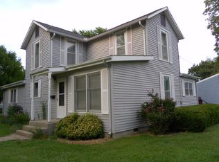 605 N 2nd St, Burlington, KS 66839