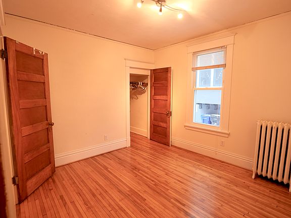 2nd image of 781 Iglehart Ave