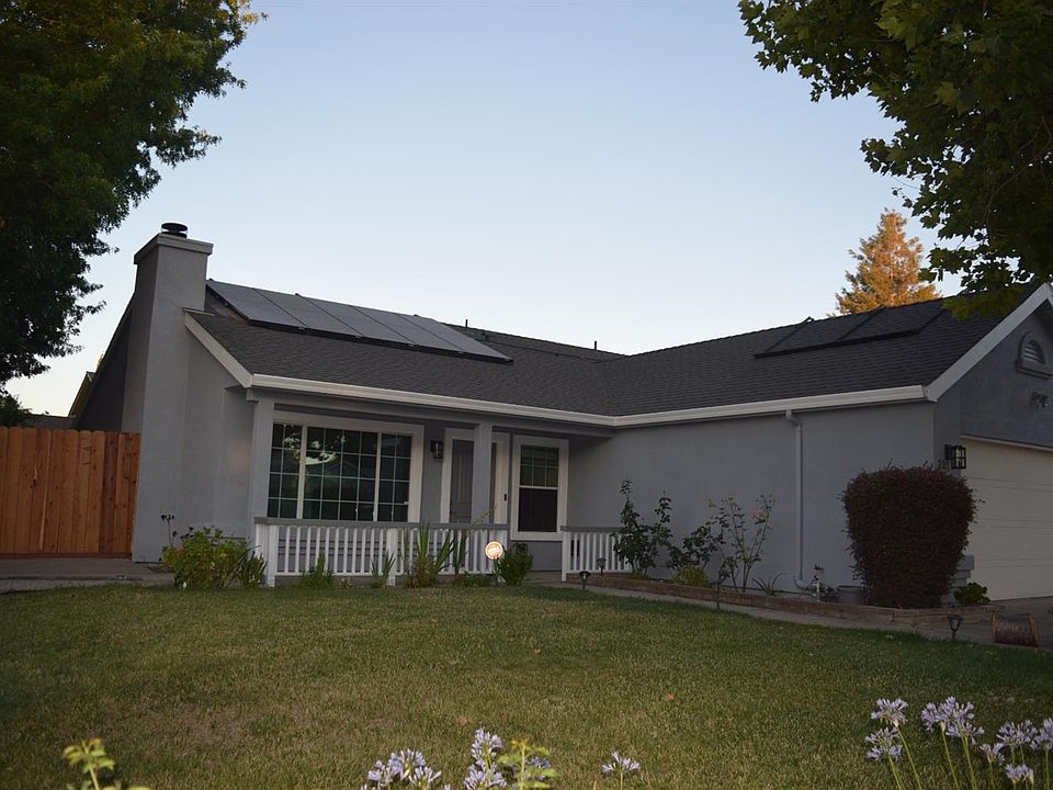 1st image of 2859 Houston Ave