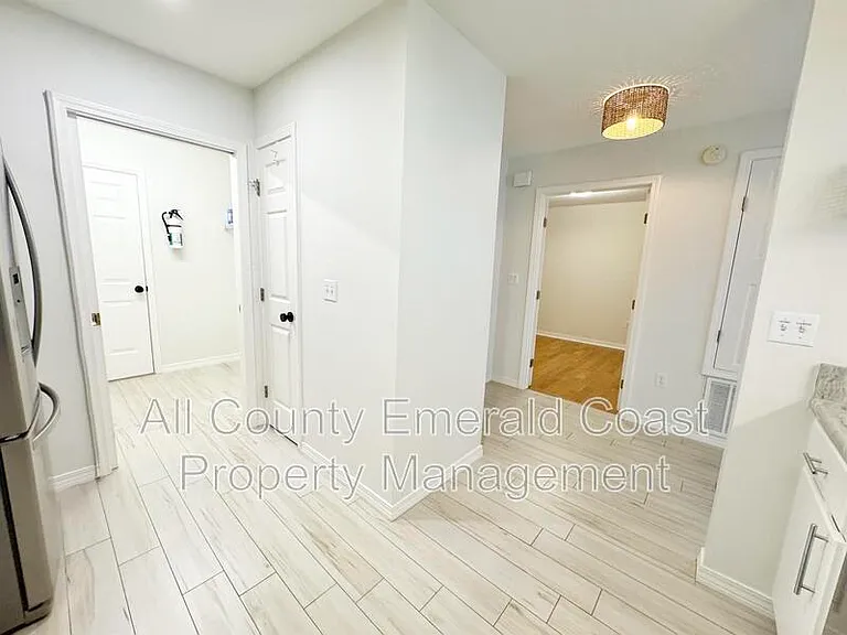 204 Via Largo — Photo 14