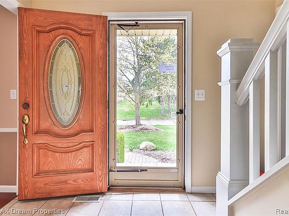 5th image of 8638 Brazos Ct