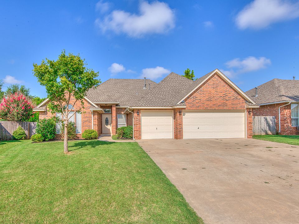 1st image of 909 Abigail Ln