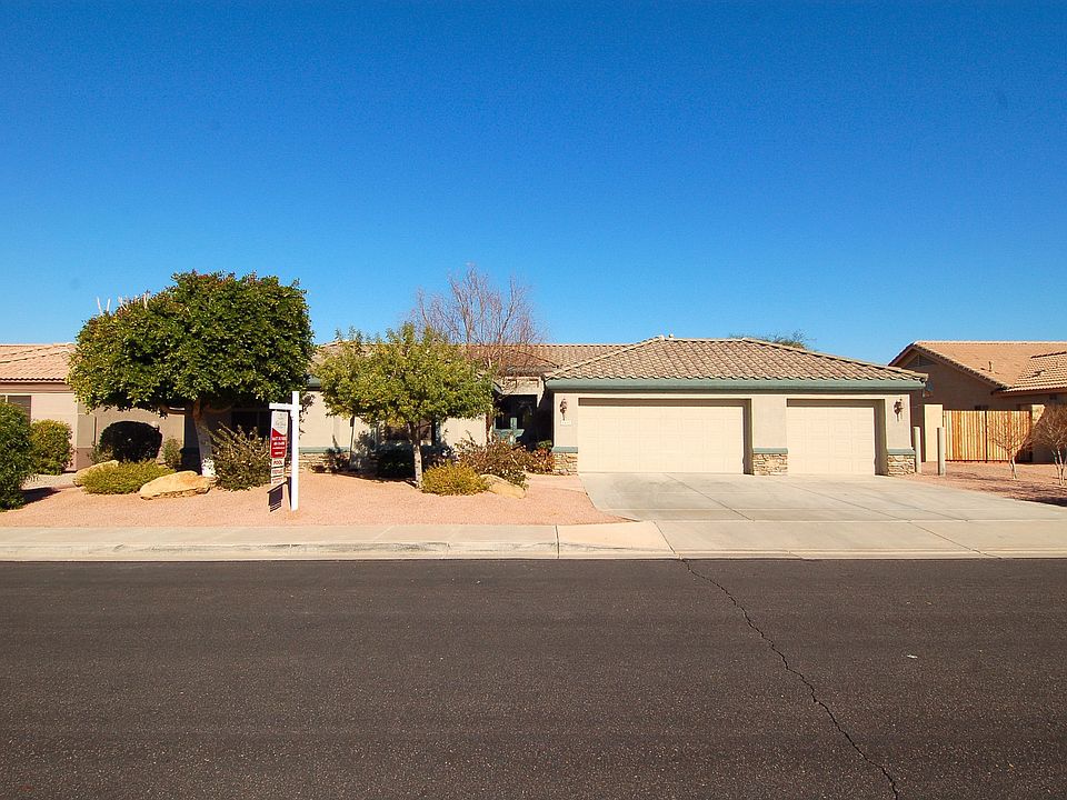 1st image of 5432 E Glade Ave