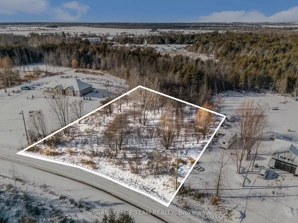 1623 Loney Cres, Ottawa, ON K0A 2P0