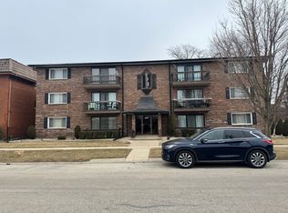10851 S Keating Ave APT 1B, Oak Lawn, IL 60453