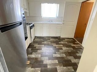 6414 N 87th St #3, Milwaukee, WI 53224