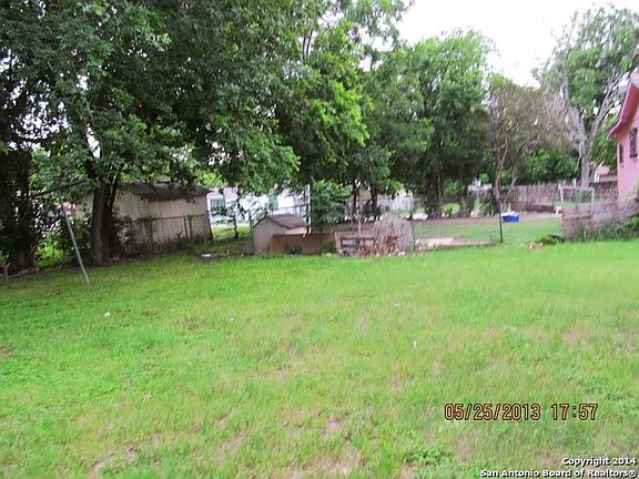 2nd image of 706 Sterling Dr