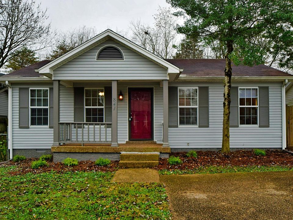 1st image of 841 Heritage Cir