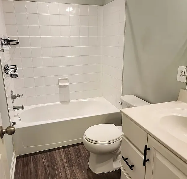 92 Mossdale Blvd #1 — Photo 15