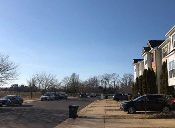 4th image of 1029 Lake Pelham Dr