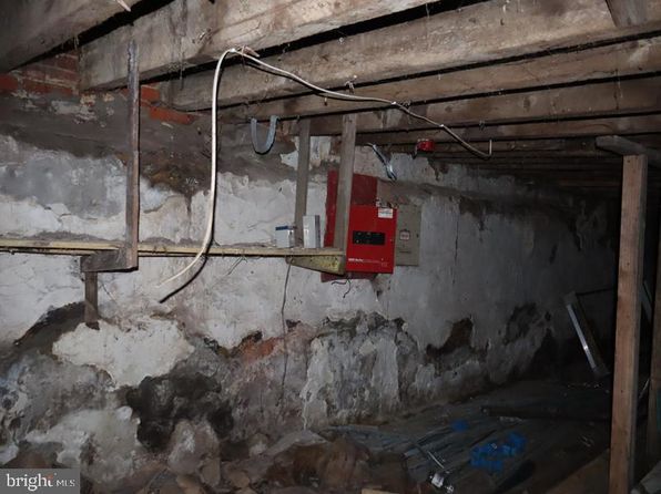 philadelphia-pennsylvania-80946409 picture