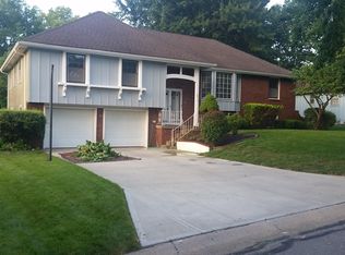 12015 E 61st St, Kansas City, MO 64133